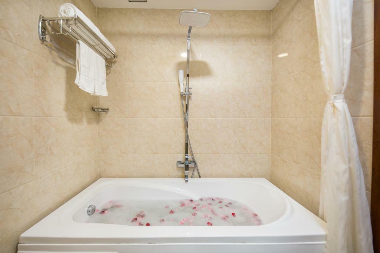 דה נאנג Lavender Riverside Hotel מראה חיצוני תמונה